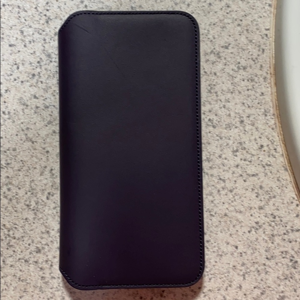 Apple iPhone 11 max pro folio